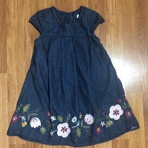 Artisan NY Kids Denim Embroidered Floral Short Sleeve Denim Dress Girls Sz 2T